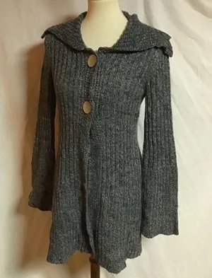 Vtg Gray Y2K hippie boho bell sleeve sweater thumbnail 13