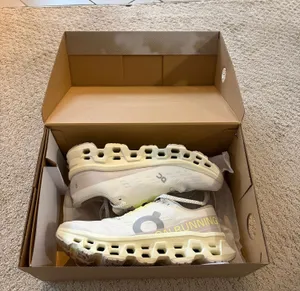 On Cloudmonster 3 Running Shoes thumbnail 1