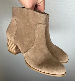 Sole Society Romy Tan Suede Ankle Boots Block Heel Size 6B/36 Taupe Booties thumbnail 1