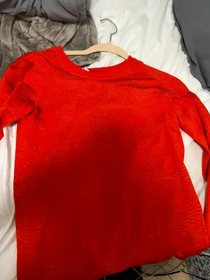 Lululemon Swiftly Tech Long Sleeve thumbnail 1