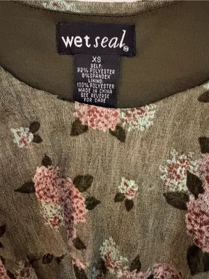 Wet Seal Olive Green Sleeveless Dress with Pink Floral Print thumbnail 2