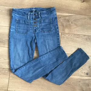 Gap Skinny Jeans thumbnail 1