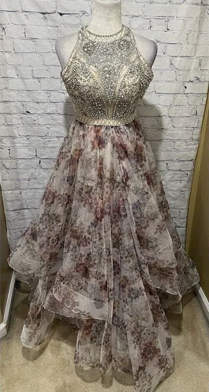 Camille La Vie beaded bodice multi layer tulle floral Halter Neck gown Size 4 thumbnail 1