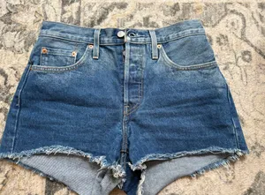 Levi’s 501 Denim Shorts thumbnail 1