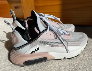 Nike Air Max 2090 thumbnail 2