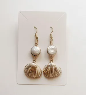Shell Earrings thumbnail 1