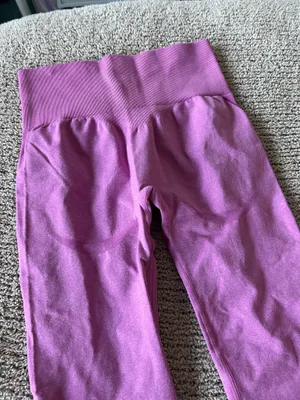 Amazon Pink high-waisted leggings #leggings #activewear #fitness thumbnail 2