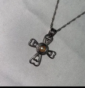NEW Cross Necklace thumbnail 4