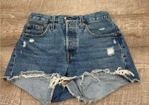 Levi’s 501 shorts thumbnail 1
