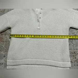 AERIE Ivory Cloud Sherpa Oversized Sweater Super Soft Cozy size Medium thumbnail 8