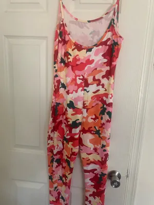 Size XL pink camo one piece bodysuit thumbnail 7