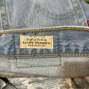Levi's 501 Original Denim High Rise Shorts Light Wash Size 25 thumbnail 8
