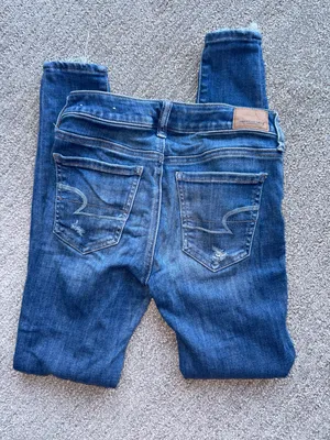 American Eagle Distressed Jeans thumbnail 2