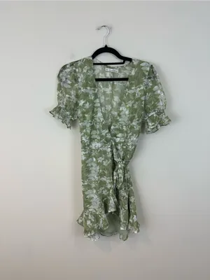 Here Comes the Sun Green Floral Wrap Dress Puff Sleeve Size Small thumbnail 2