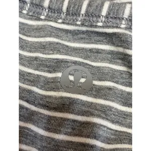 Lululemon All It Takes Gray Striped Ruched Short Sleeve Crop Tee T-shirt Top S thumbnail 3