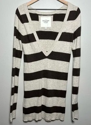 VTG Y2K‎ 2000s Abercrombie & Fitch Women Sweater Striped V-Neck Rabbit Hair thumbnail 1