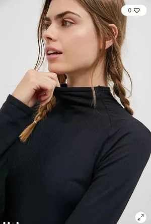 Anthropologie Indra Mock Neck Rose Seamless Turtle Neck NWT Sz L thumbnail 11