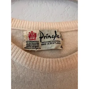 Vintage 70s Pringle of Scotland 100% Cashmere Cream Sweater Made in Scotland thumbnail 3