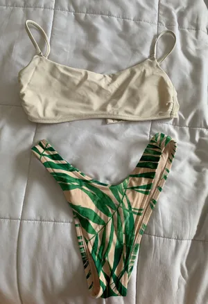 American Eagle Bikini thumbnail 1