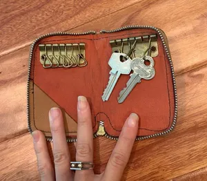 Vintage Non-Signe Genuine Cowhide 12-Key Zip Wallet Pouch thumbnail 1