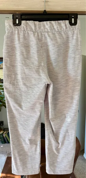 Lululemon On The Fly Pant Grey and White Drawstring size 4 Small thumbnail 3