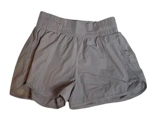 Balance Athletica Vista Gray Athletic Shorts Womens Size M Side Slit High Waist‎ thumbnail 1