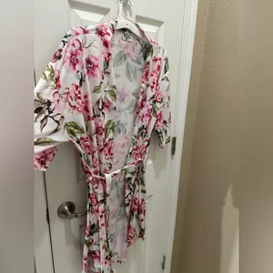 Show Me Your MuMu floral Robe Size Small thumbnail 12