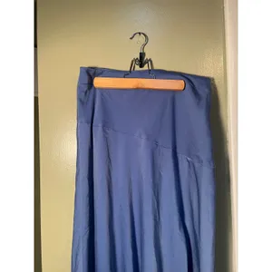 Banana Republic Women's Size 8 Satin Midi Skirt A-Line Blue Slit Front Zip Side thumbnail 2