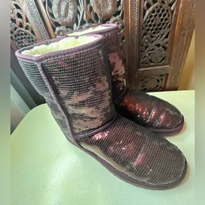 UGG Classic Short Sparkles Port Sheepskin Boots Women Size 8 thumbnail 3