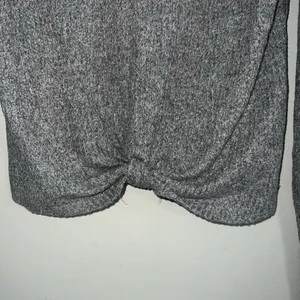 Hollister Women's Charcoal Long Sleeve Knotted Tee thumbnail 3