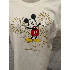 Walt Disney World Parks T-Shirt Size 1X White Graphic Mickey Mouse Fireworks thumbnail 2
