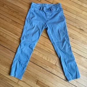 Uniqlo Ultra Stretch Leggings Pants S Light Blue Womens Denim Look Jeggings thumbnail 2