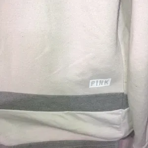 Victoria’s Secret pink off white Jersey style sweatshirt oversized size small​​​ thumbnail 2