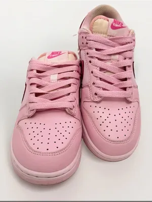 Nike Dunk Low Sneakers shoes Triple Pink GS Youth Size 5.5Y Women 7 DH9765-600 thumbnail 3