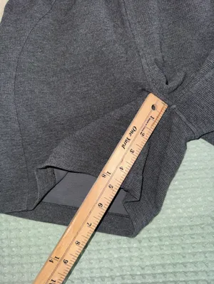 NWOT Lululemon Scuba High-Rise Short 5" *Waffle Heathered Graphite Grey XXS‎ thumbnail 3