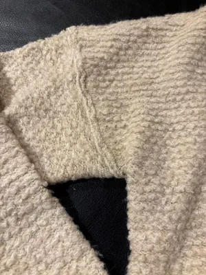 Ladies Small Soft Beige V Neck Sweater thumbnail 3