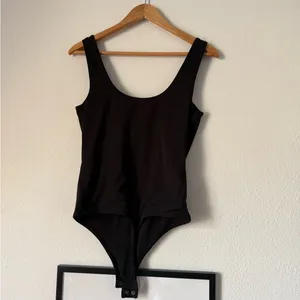 Express Black Scoop Neck Bodysuit thumbnail 2