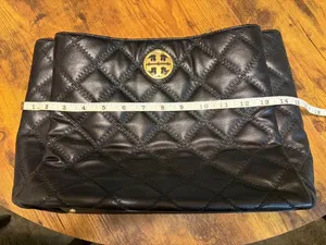 Authentic Tory Burch WILLA Quilted Chain Tote - Black NWT thumbnail 6