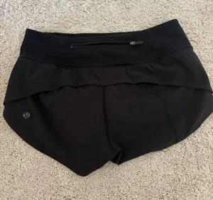 Lululemon Shorts 2.5" Speed Up Black Women’s 2 thumbnail 1