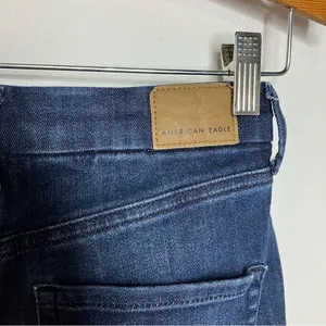 American Eagle Outfitters curvy super hi-rise shortie Jean Shorts size 4‎ thumbnail 3
