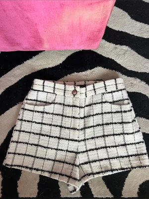 Zara Tweed White and Black Windowpane High-Waist Shorts thumbnail 2