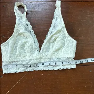 Wacoal Ivory Lace Bralette thumbnail 2
