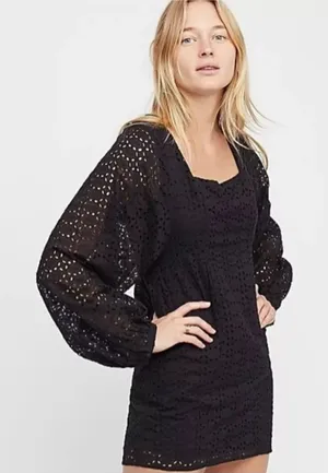 FREE PEOPLE‎ Lovey Dovey Eyelet Puff Sleeve Dress Sz 2 thumbnail 1