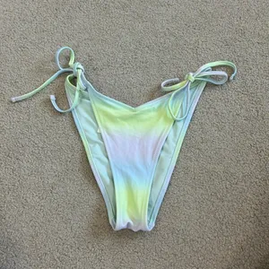 NWT Aerie Cheeky Low-Rise Bikini Bottoms Pastel Tie Dye Swimsuit Beach Size S thumbnail 3