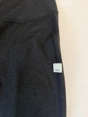 Vuori AllTheFeels slim flare pants thumbnail 4