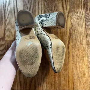 Steve Madden Snakeskin Neutral Booties Block Heel 6.5 Mob Wife Leather Beige thumbnail 9