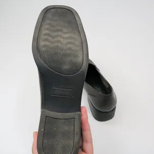 Vintage Y2K Classic Elements Brown Leather Penny Loafers thumbnail 9