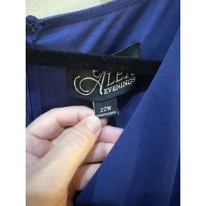 Alex Evenings Long Surplice Neckline Mother of The Bride Dress Violet Mesh thumbnail 6