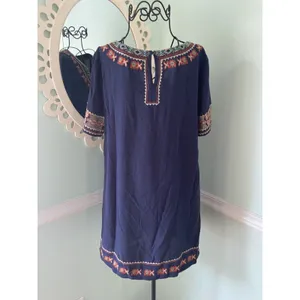 Anthropologie‎ Mur Mur Embroidered Short Sleeve baby doll Medium Navy NWT thumbnail 2