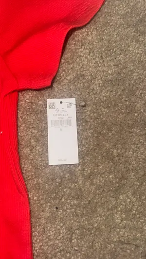 Red Old Navy Top thumbnail 2